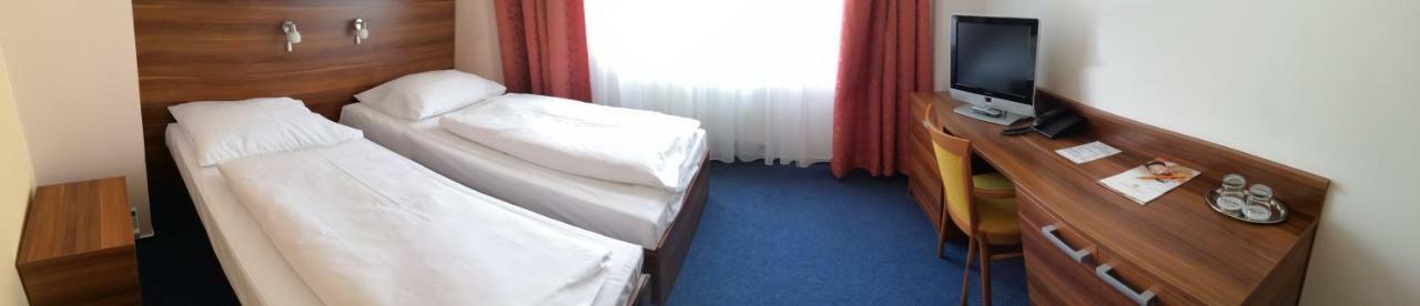 Exclusive HOTEL Lipno Wellness&SPA Frymburk Esterno foto